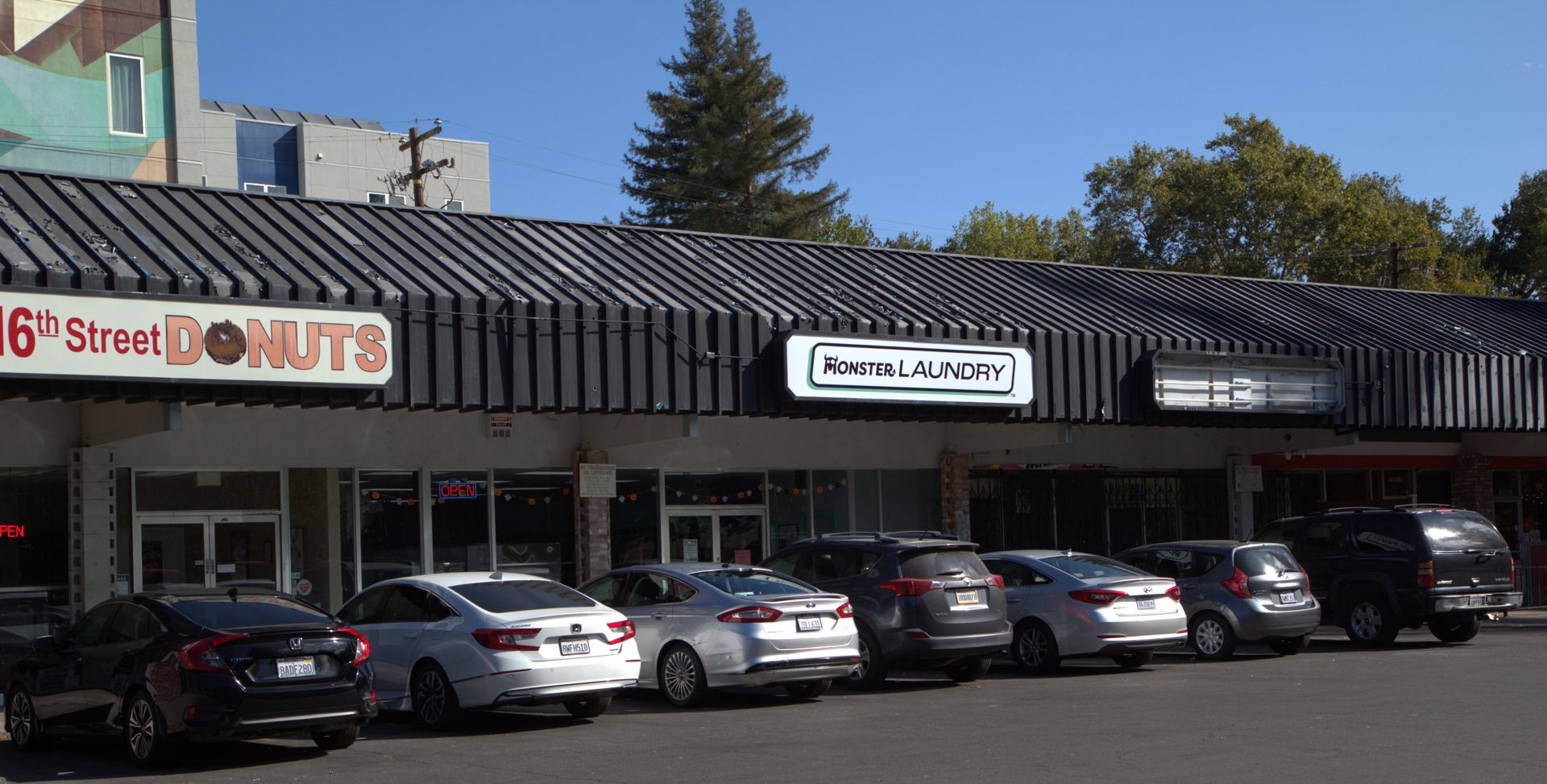 Storefront IMG 4561