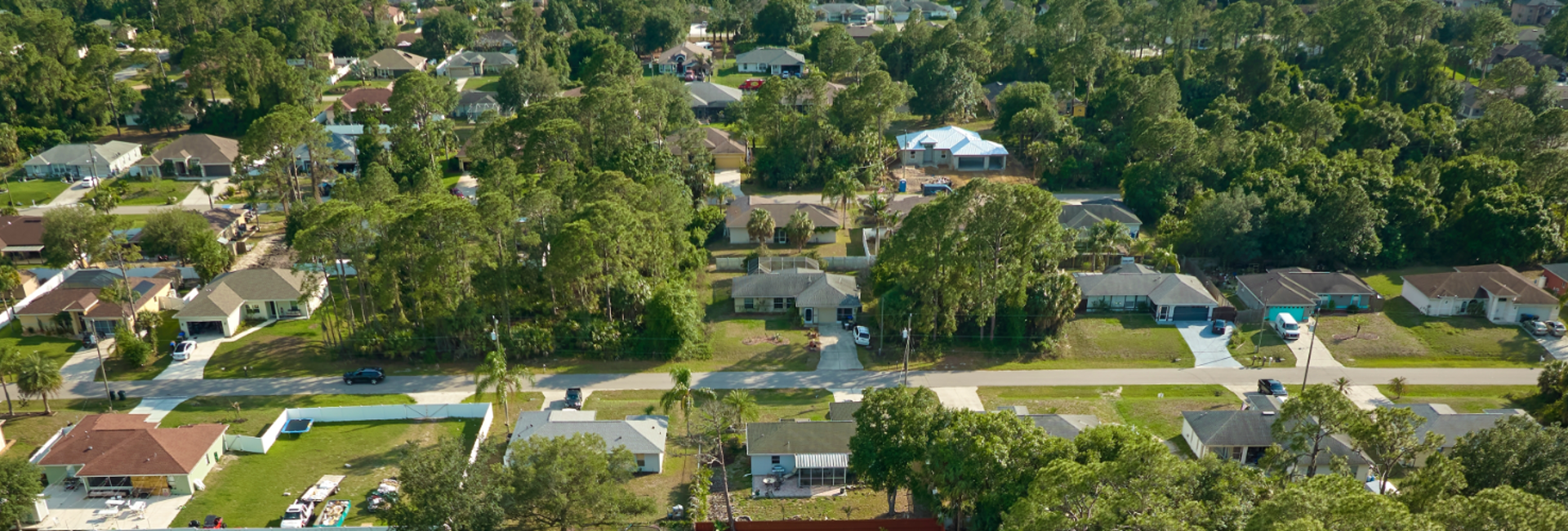 California Suburb 001 1920X500
